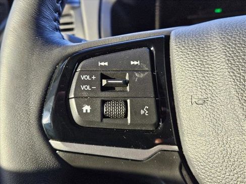 Used 2026 Honda Odyssey Elite image 12