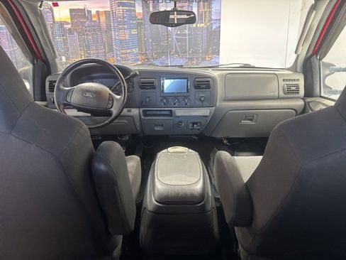 Used 2005 Ford F250 XLT image 15