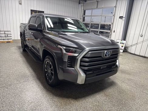 Used 2023 Toyota Tundra Limited w/ Power Package AWD/4WD image 29