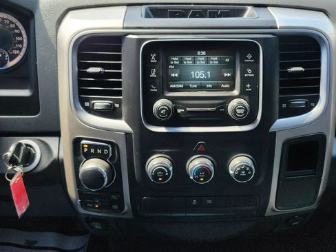 Used 2018 RAM 1500 Classic SLT AWD/4WD image 28