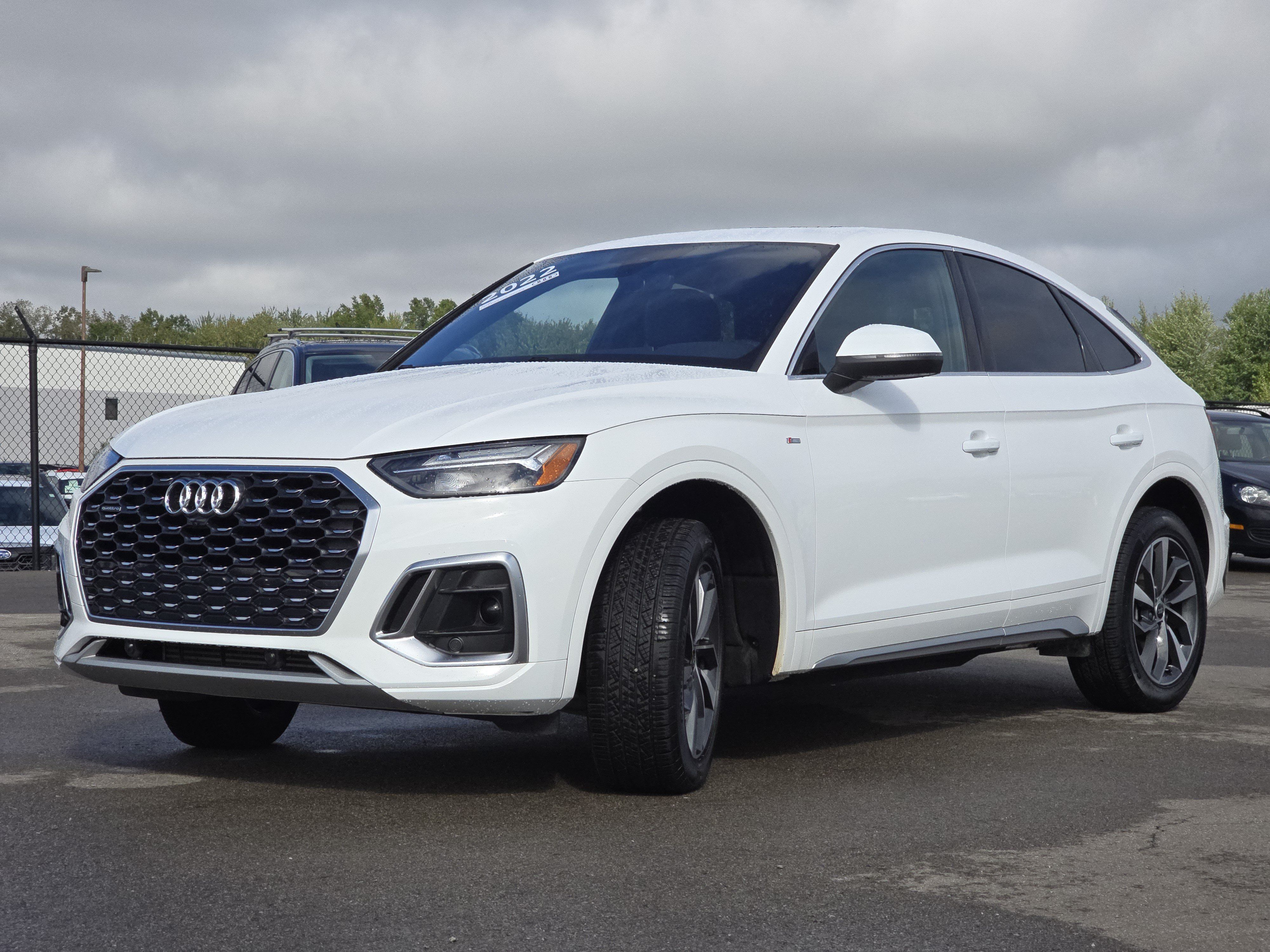 Certified 2022 Audi Q5 2.0T Premium Plus w/ Premium Plus Package AWD/4WD image 3