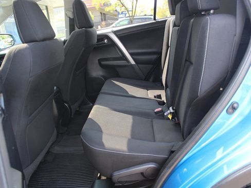 Used 2018 Toyota RAV4 XLE w/ Plus Extra Value Package AWD/4WD image 20