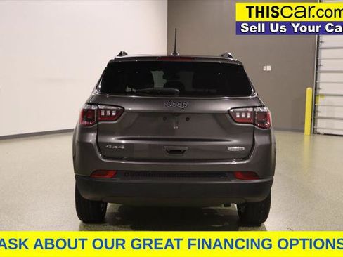 Used 2022 Jeep Compass Latitude AWD/4WD image 7