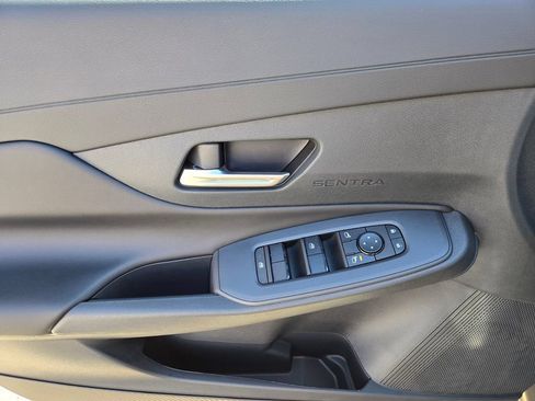 New 2026 Nissan Sentra SV w/ Floor Mat Package FWD image 9