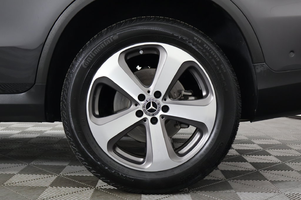 Certified 2022 Mercedes-Benz GLC 300 image 16