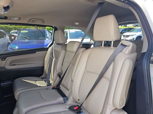 Used 2018 Honda Odyssey EX-L image 19