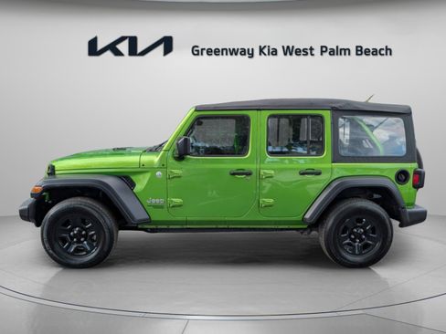 Used 2019 Jeep Wrangler Unlimited Sport image 5