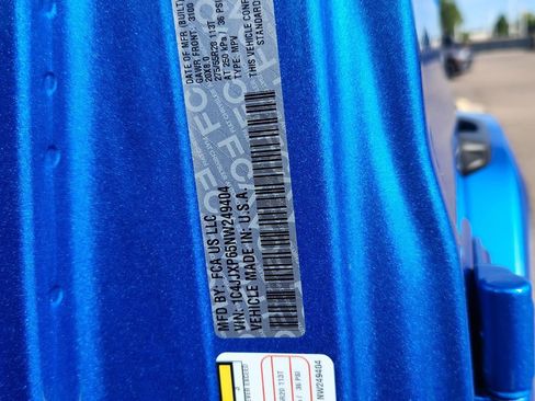 Used 2022 Jeep Wrangler Unlimited Sahara w/ Cold Weather Group image 32