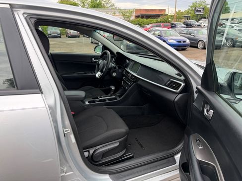 Used 2019 Kia Optima LX image 17