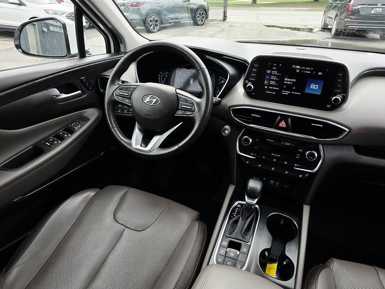 Used 2020 Hyundai Santa Fe Limited w/ Cargo Package AWD/4WD image 23