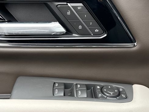 New 2026 GMC Yukon Elevation w/ LPO, Floor Liner Package image 18