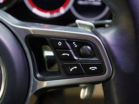 Used 2019 Porsche Cayenne S AWD/4WD image 12