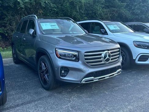 New 2026 Mercedes-Benz GLB 250 4MATIC image 1