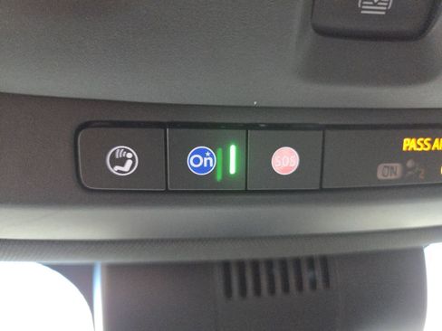 Used 2023 Chevrolet Tahoe Z71 w/ Luxury Package image 14