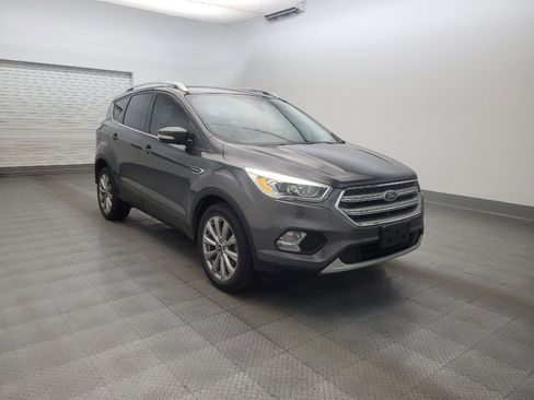 Used 2017 Ford Escape Titanium FWD image 13