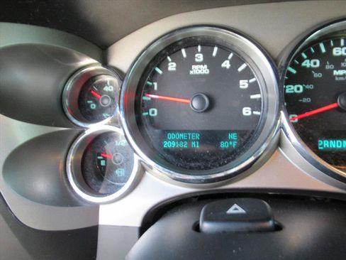 Used 2013 Chevrolet Silverado 1500 LT image 28