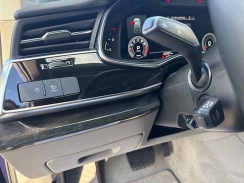 Used 2021 Audi Q7 2.0T Premium Plus w/ Premium Plus Package image 19