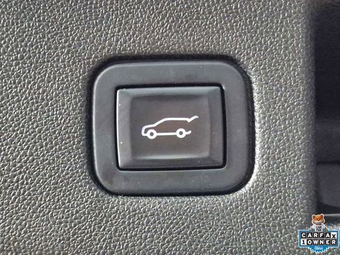 Used 2019 Chevrolet Equinox LT FWD image 25