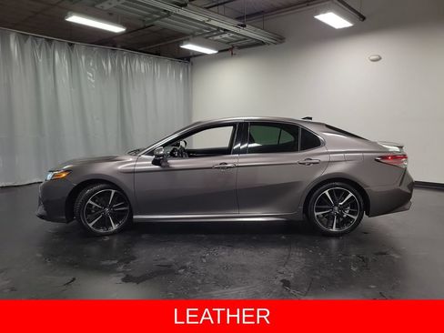 Used 2018 Toyota Camry XSE w/ Driver Assist Package FWD image 5