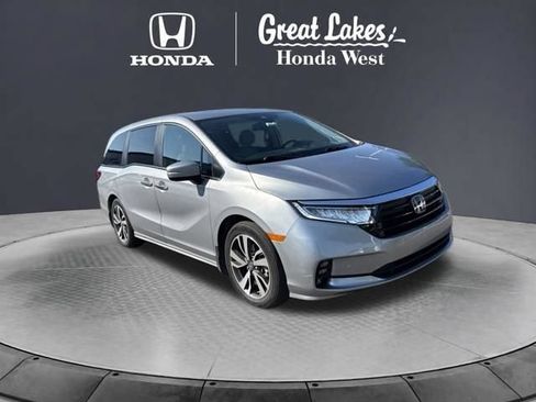 Used 2024 Honda Odyssey Touring image 5