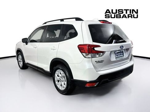 Used 2021 Subaru Forester AWD/4WD image 5