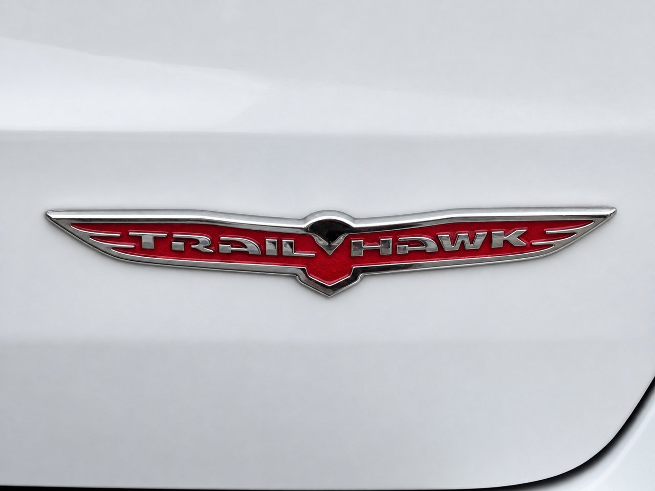 Used 2019 Jeep Grand Cherokee Trailhawk AWD/4WD image 8