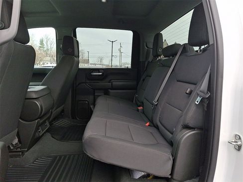 Used 2023 Chevrolet Silverado 2500 Custom w/ Custom Convenience Package image 10