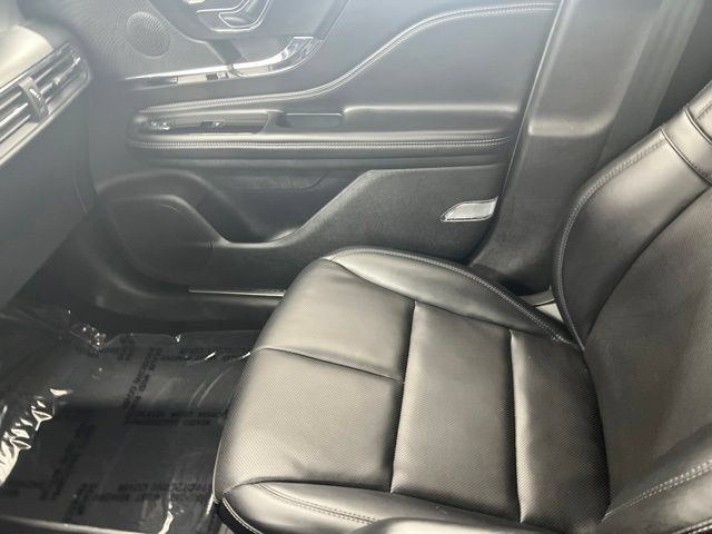 Used 2023 Lincoln Corsair AWD w/ Equipment Group 101A image 18