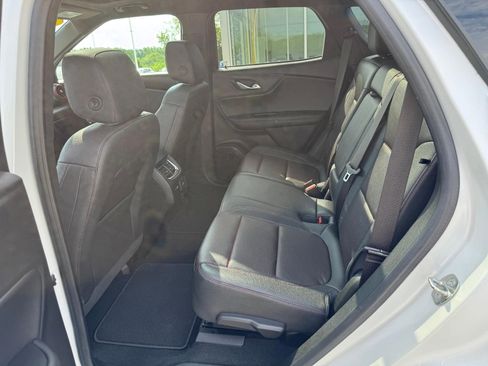 Certified 2023 Chevrolet Blazer RS w/ Driver Confidence II Package image 16