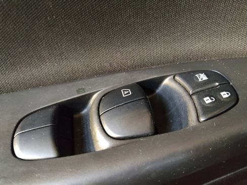 Used 2019 Nissan Sentra SV image 27