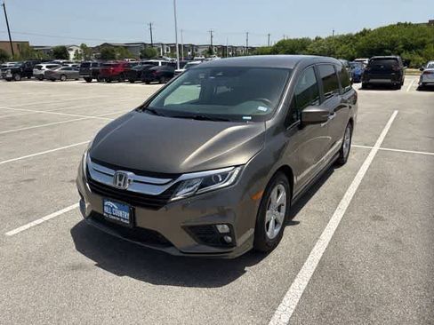 Used 2019 Honda Odyssey EX image 1