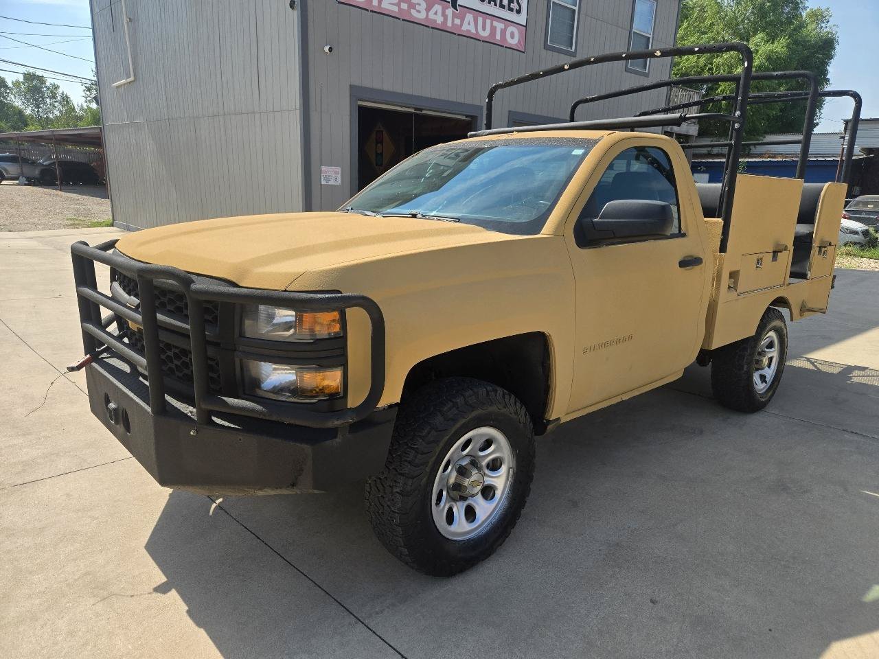 Used 2015 Chevrolet Silverado 1500 W/T w/ Trailering Package AWD/4WD image 3