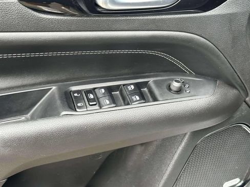 Used 2023 Jeep Compass High Altitude AWD/4WD image 18