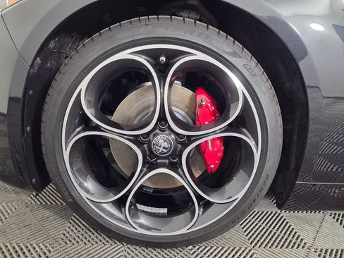 New 2026 Alfa Romeo Giulia w/ Driving Assist Package RWD image 7