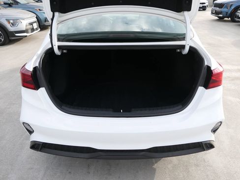 Used 2023 Kia Forte LXS image 23