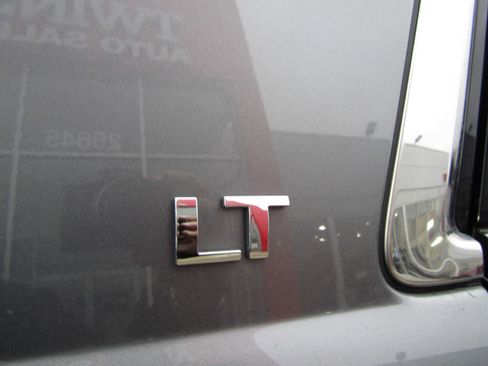 Used 2019 Chevrolet Tahoe LT image 13