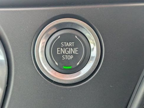 Used 2021 Chevrolet Blazer LT FWD image 27