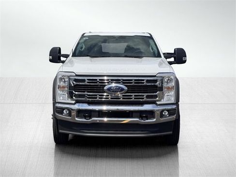 New 2025 Ford F450 XL image 2