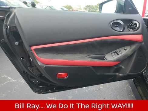 Certified 2024 Nissan Z Performance w/ Floor Mat Package image 9