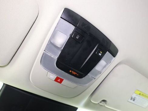 Used 2025 Kia K5 LXS image 21