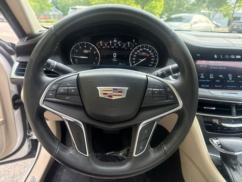 Used 2018 Cadillac CT6 2.0T RWD image 17