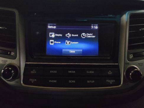 Used 2017 Hyundai Tucson Sport w/ Cargo Package image 25