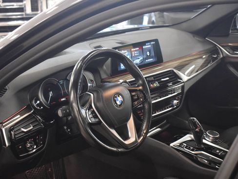 Used 2018 BMW 540i RWD image 40