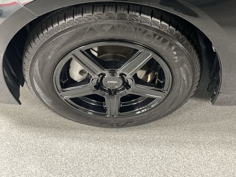 Used 2022 Toyota Corolla LE image 13