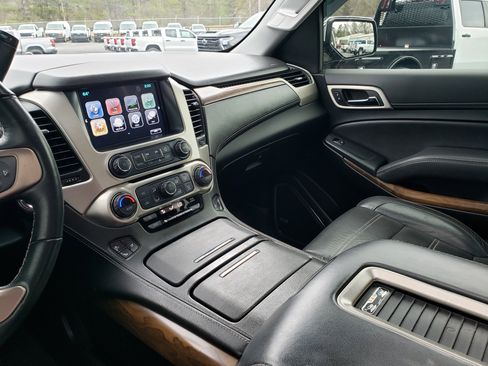 Used 2019 GMC Yukon Denali w/ Denali Ultimate Package image 23