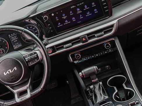 Used 2023 Kia K5 GT-Line w/ GT-Line Premium Package image 20