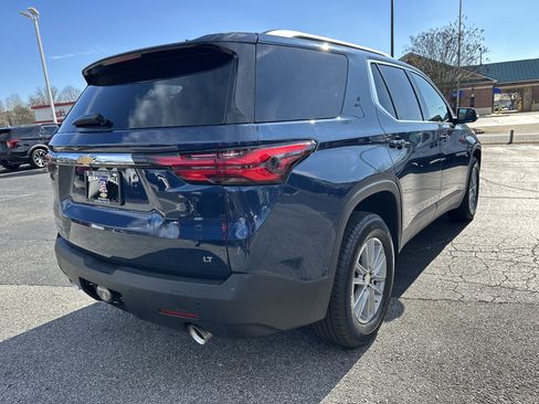 Used 2022 Chevrolet Traverse LT w/ LPO, Floor Liner Package image 8