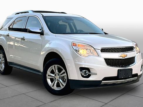 Used 2012 Chevrolet Equinox LTZ FWD image 2