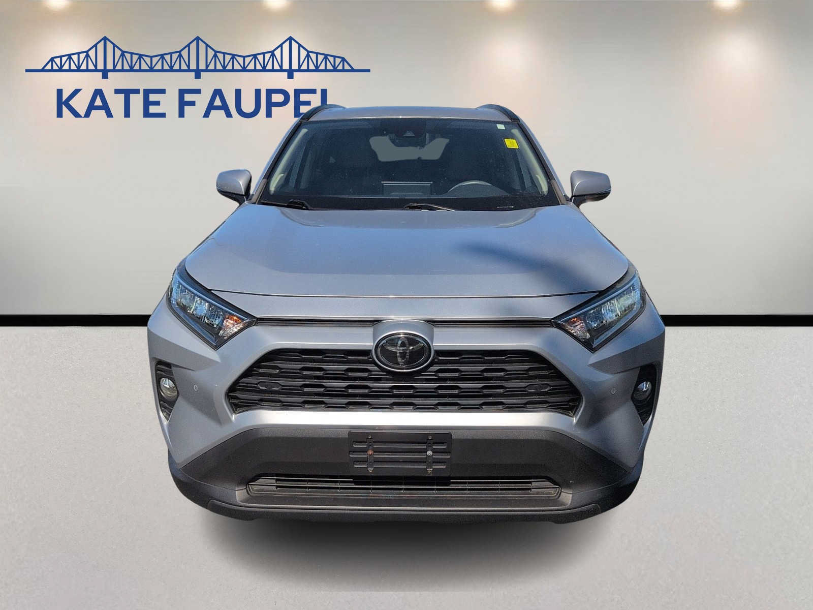Used 2019 Toyota RAV4 XLE Premium w/ Advanced Technology Package AWD/4WD image 2