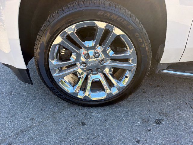 Used 2017 GMC Yukon SLT w/ Premium Edition AWD/4WD image 33